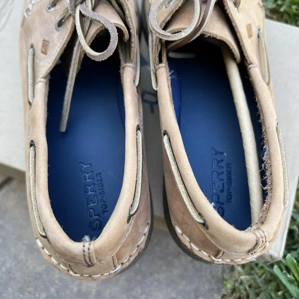 SPERRY brand top